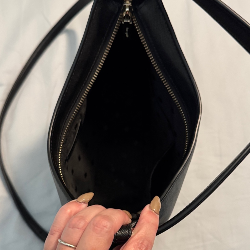 Kate Spade Classic Black Shoulder Bag - Picture 3 of 9